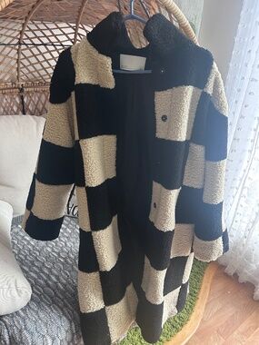 Oak and fort checkered coat